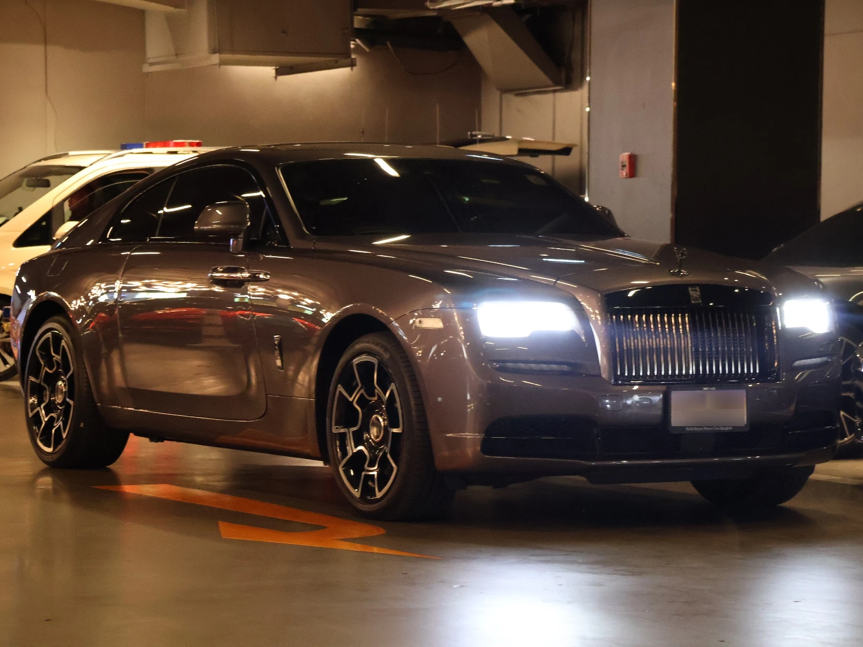 Rolls-Royce Wraith spotted in Pathum Wan, Thailand