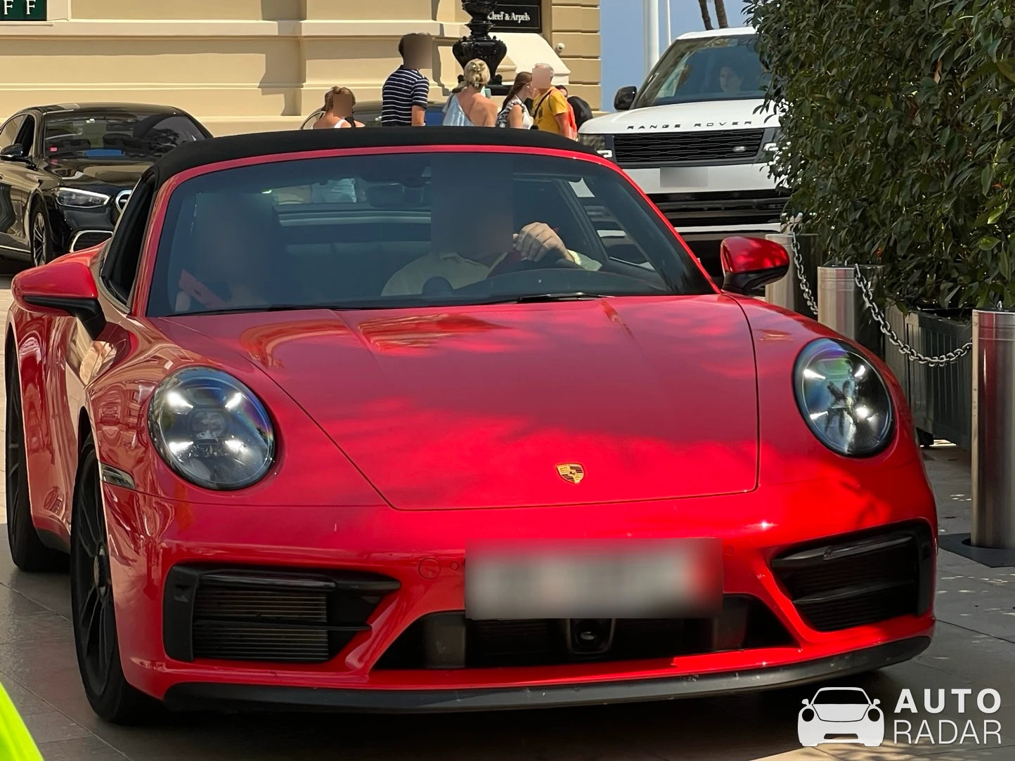 Porsche 992 Carrera Cabriolet MkI spotted in Monaco