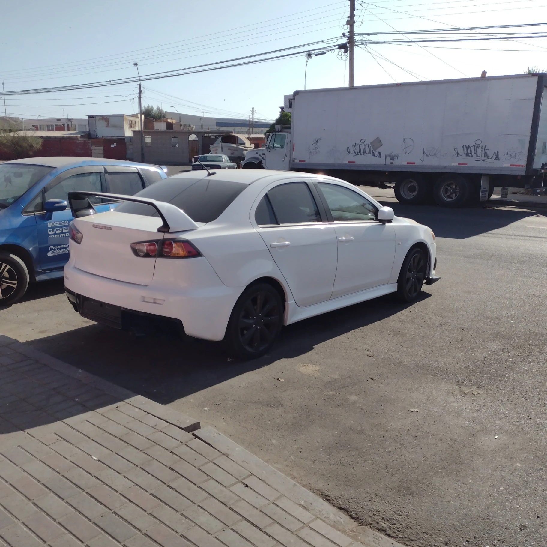 Mitsubishi Lancer spotted in Arica, Chile