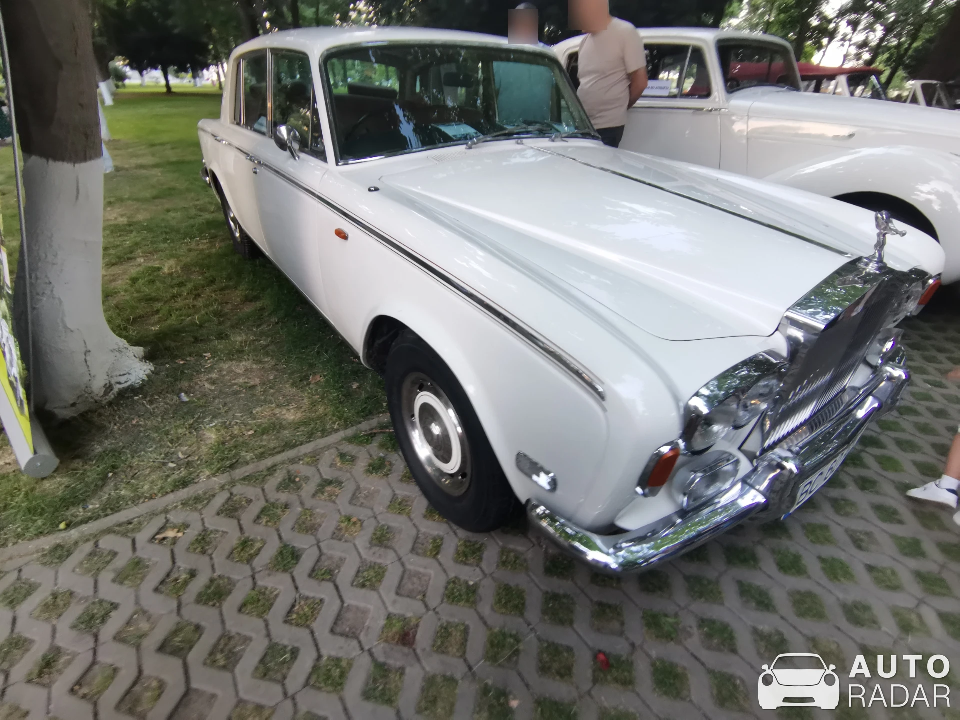 Rolls-Royce Silver Shadow spotted in Bacău