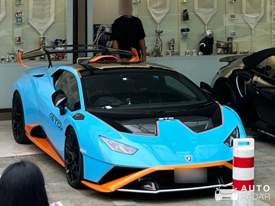 Lamborghini Huracán LP640-2 STO spotted in Beausoleil