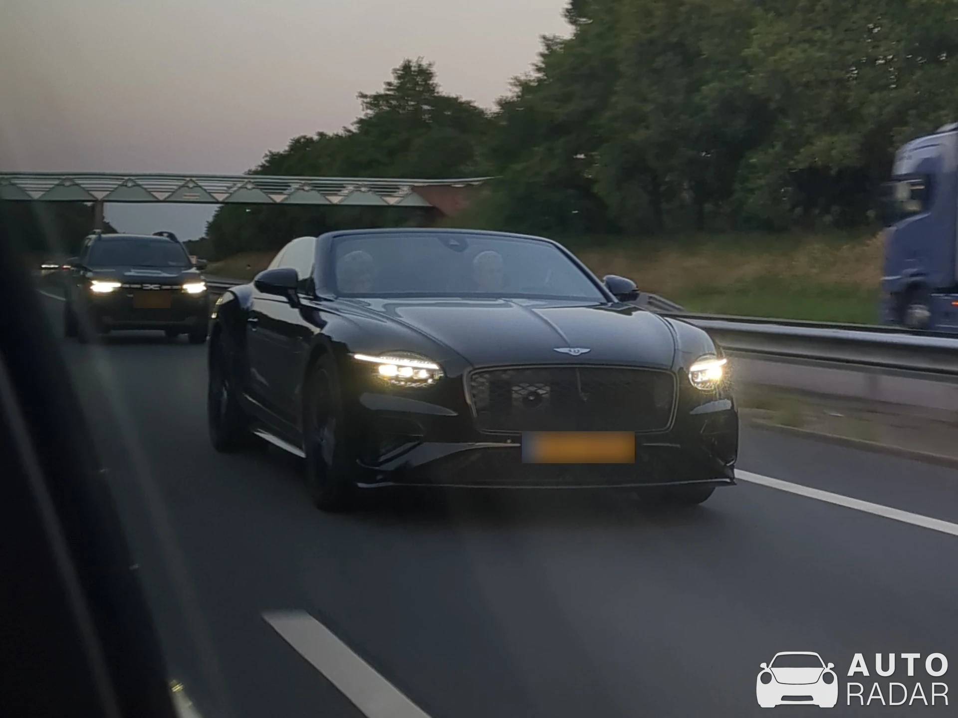 Bentley Continental GTC Speed spotted in Hengelo