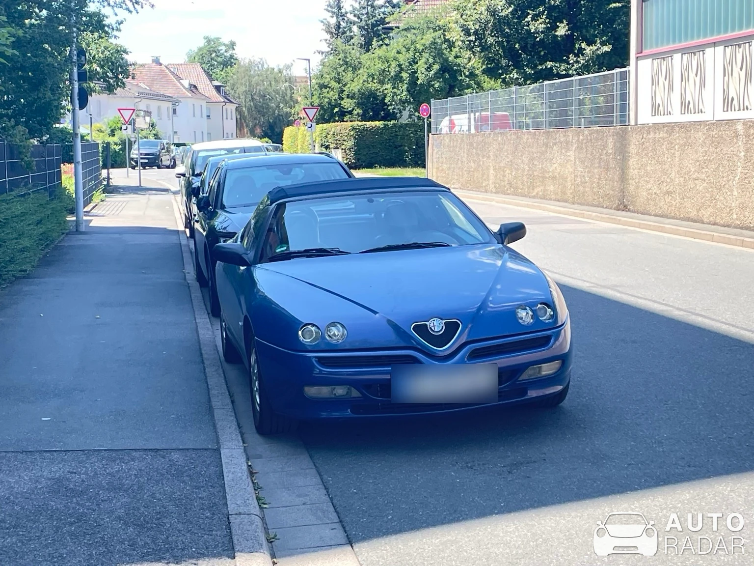 Alfa Romeo GTV 916 Spider spotted in Coburg
