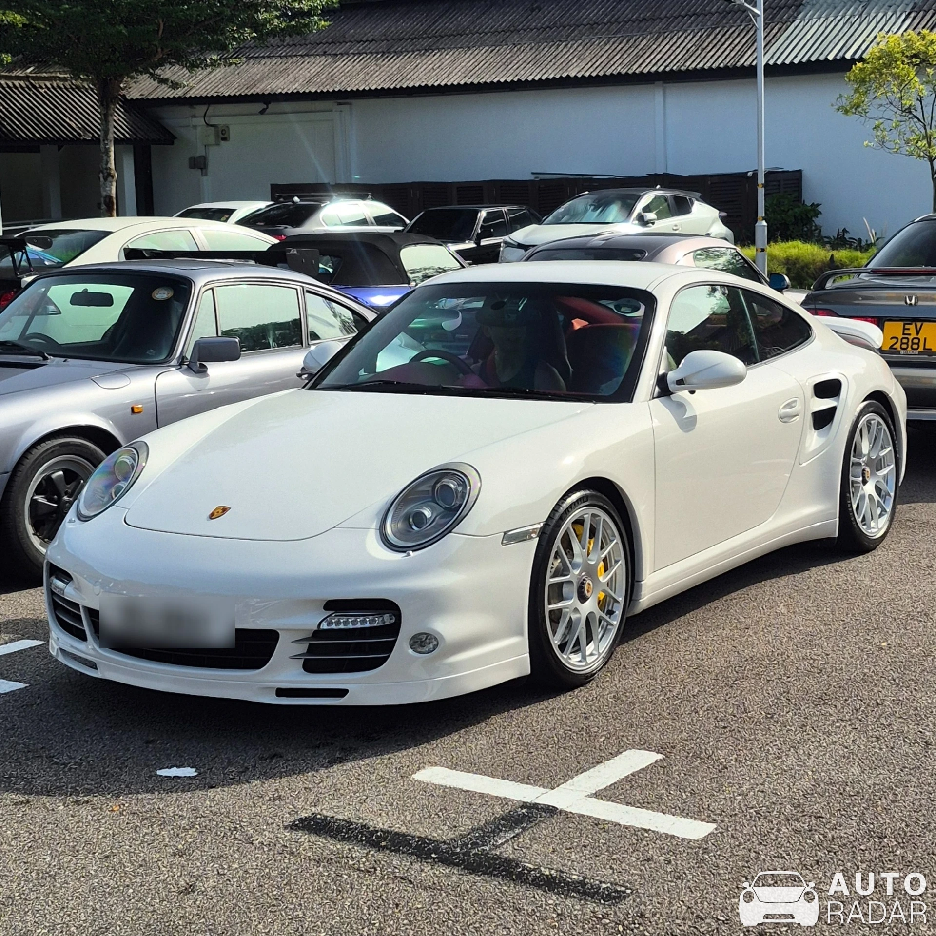 Porsche 997 Turbo S spotted in Singapore