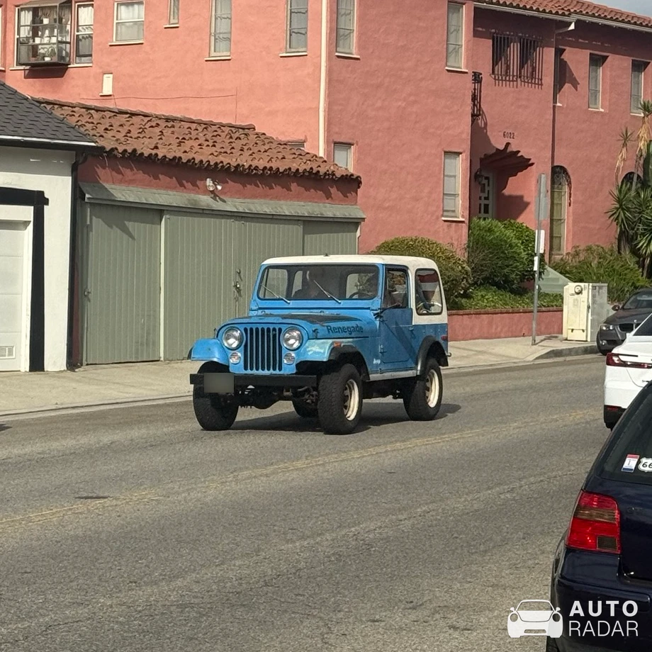 Jeep CJ7 spotted in Los Angeles