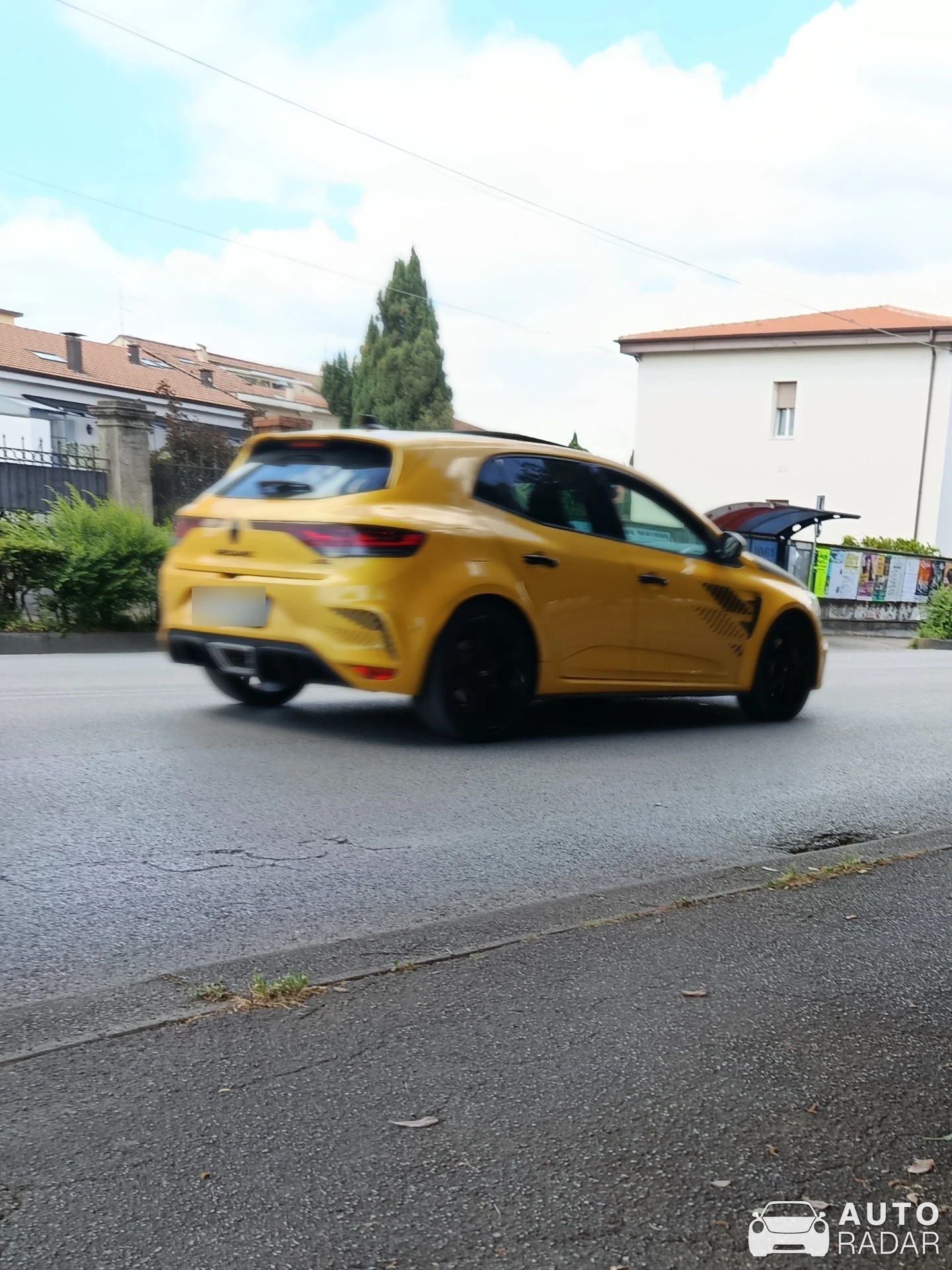Renault Mégane RS Ultime spotted in San Giovanni Valdarno