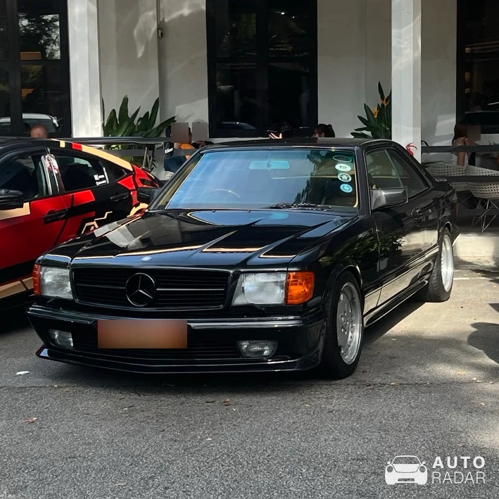 Mercedes-Benz 500 SEC W126 spotted in Singapore