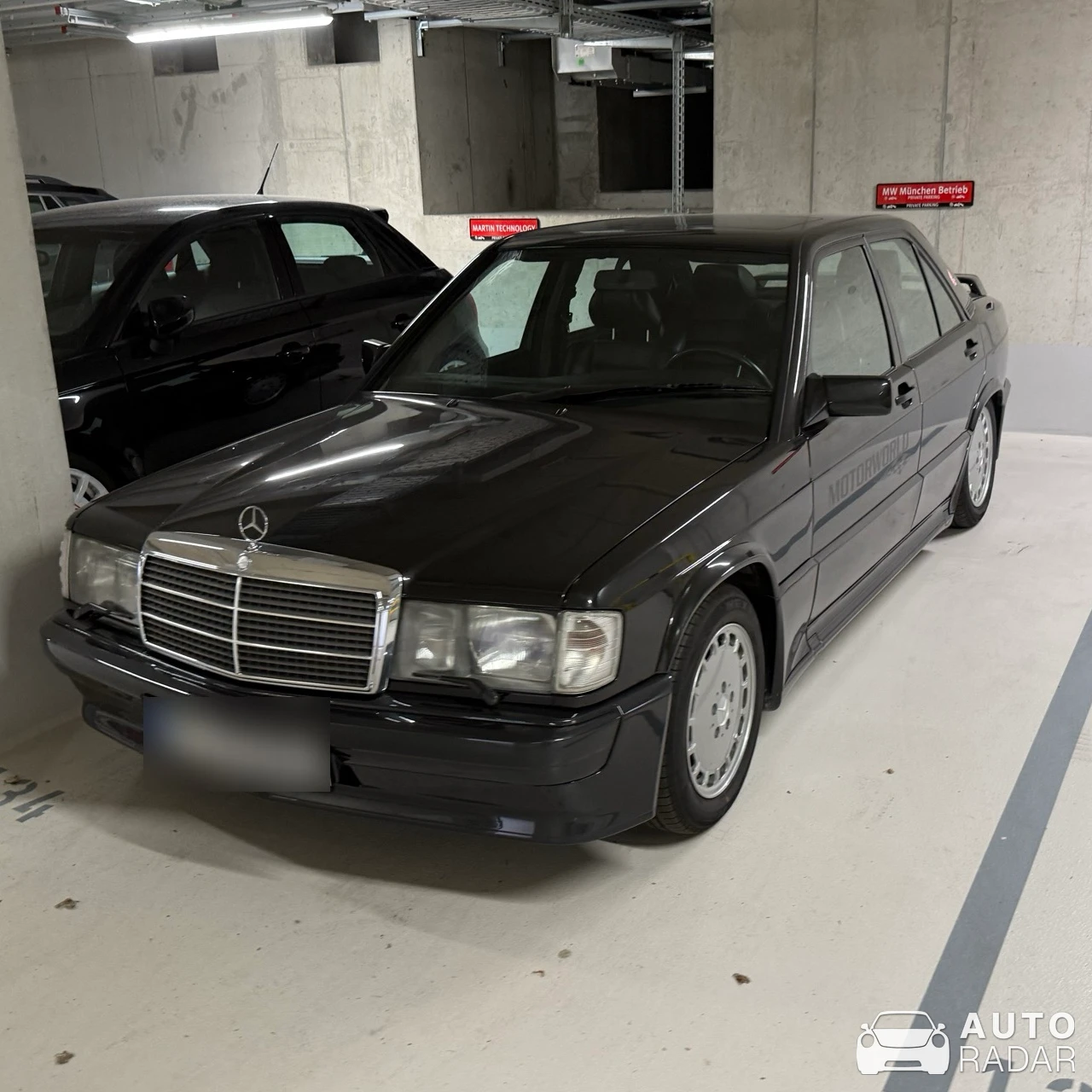 Mercedes-Benz 190 E W201 2.3-16 spotted in München