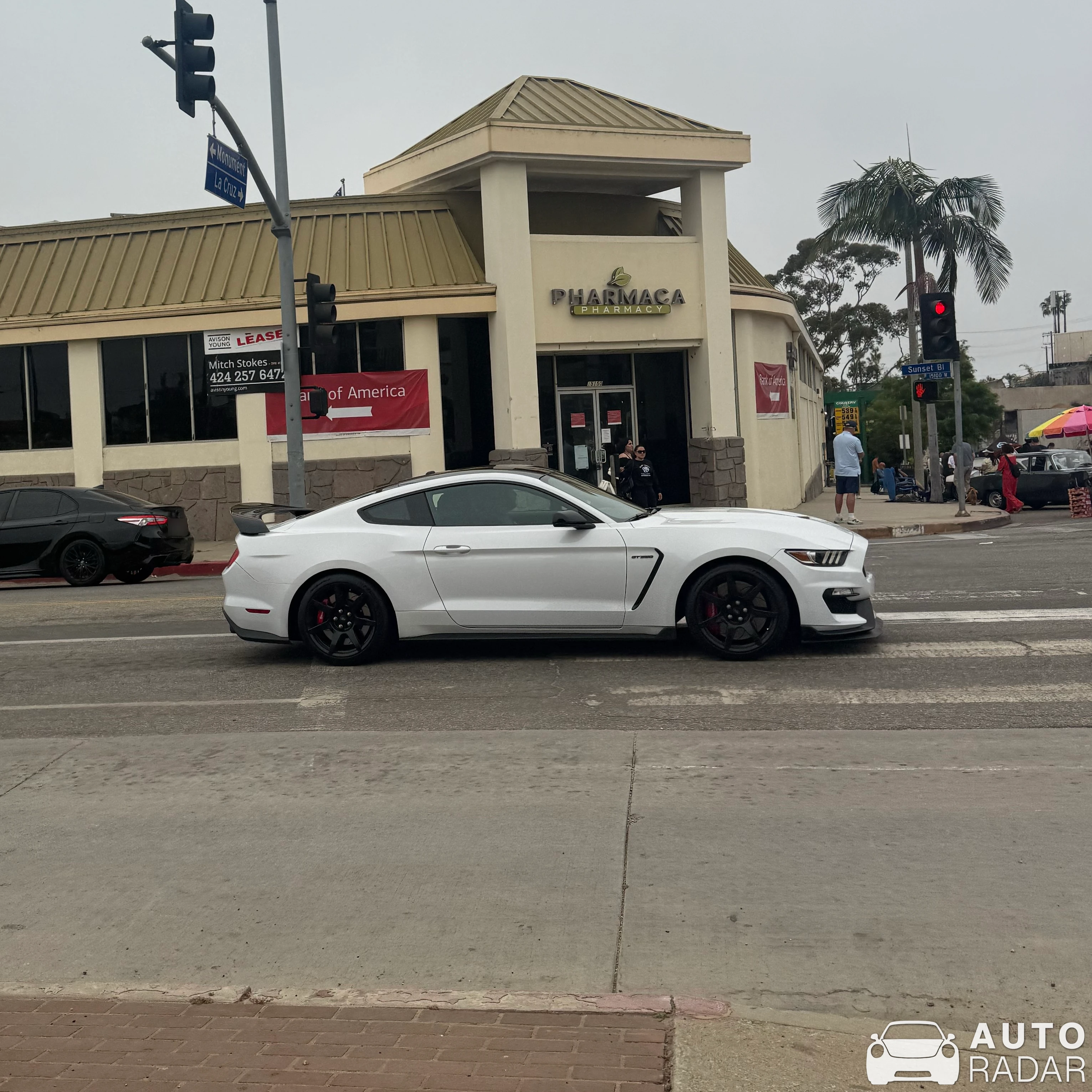 Ford Mustang Shelby GT350R 2015 spotted in Los Angeles