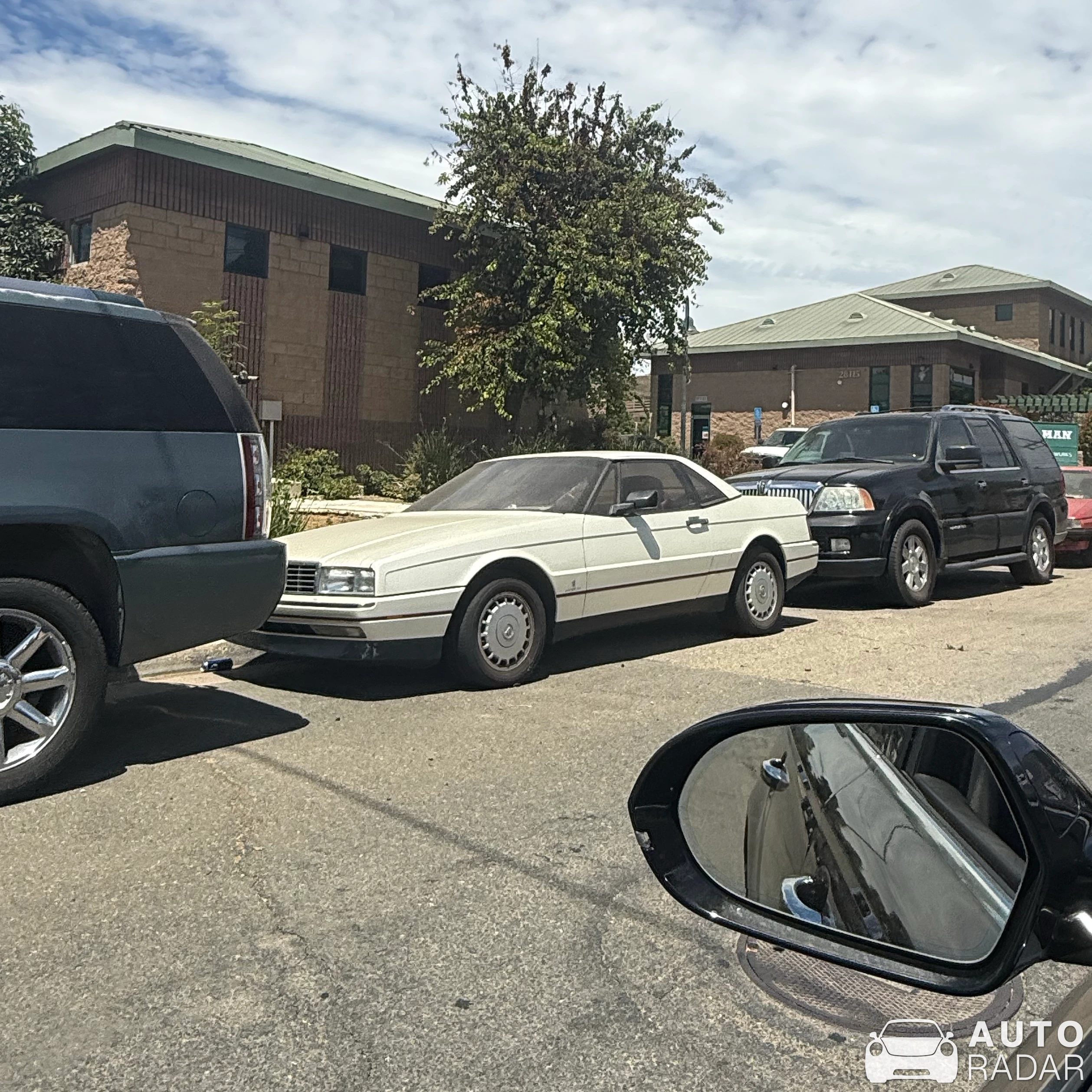 Cadillac Allanté spotted in Agoura Hills