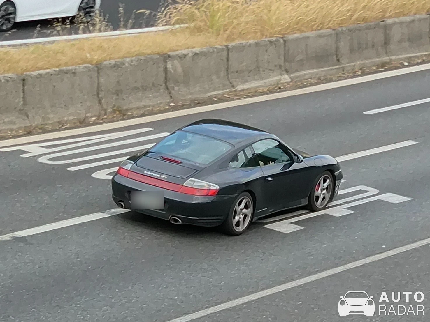 Porsche 996 spotted in Milano