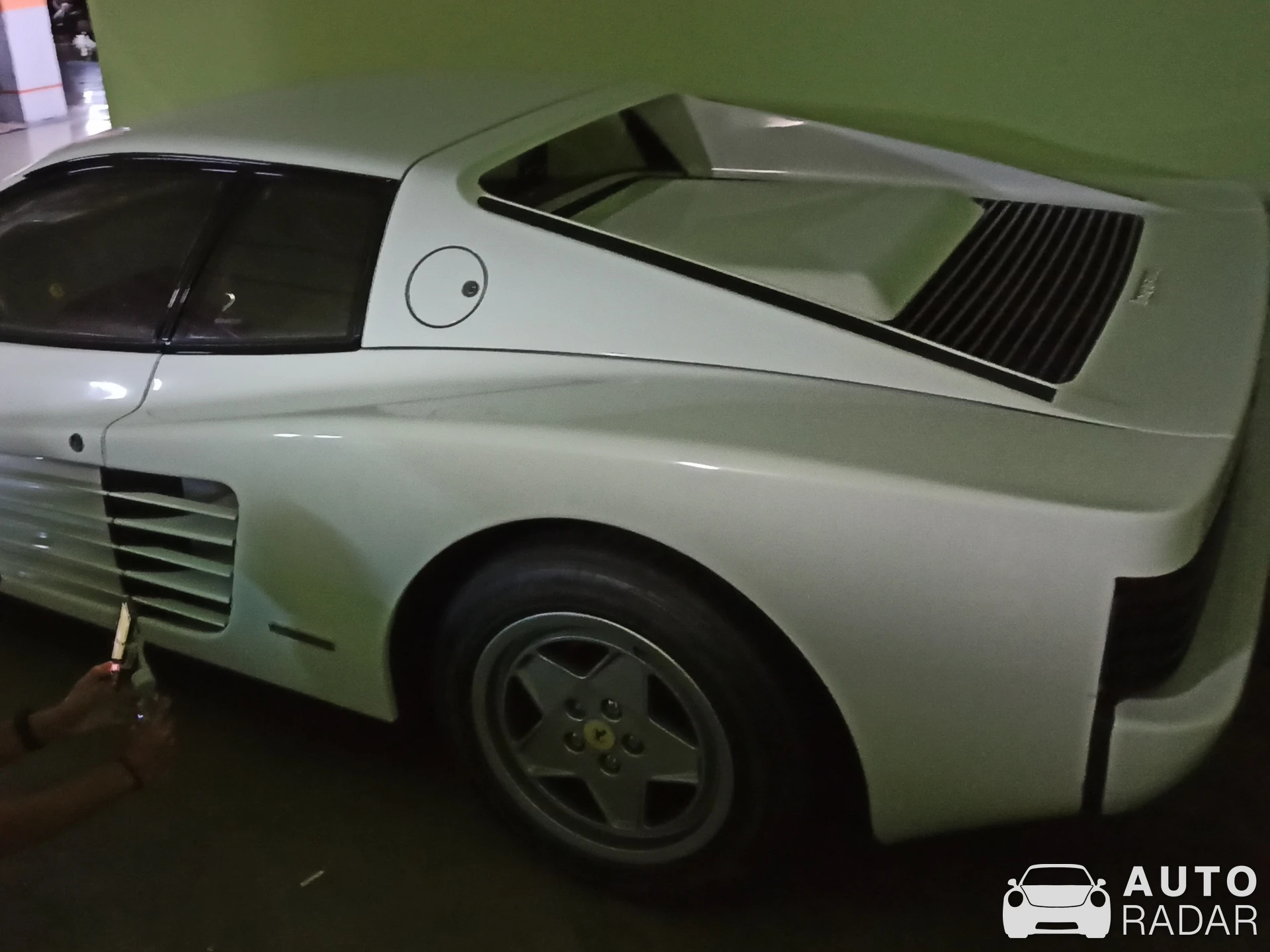 Ferrari Testarossa spotted in La Pardilla