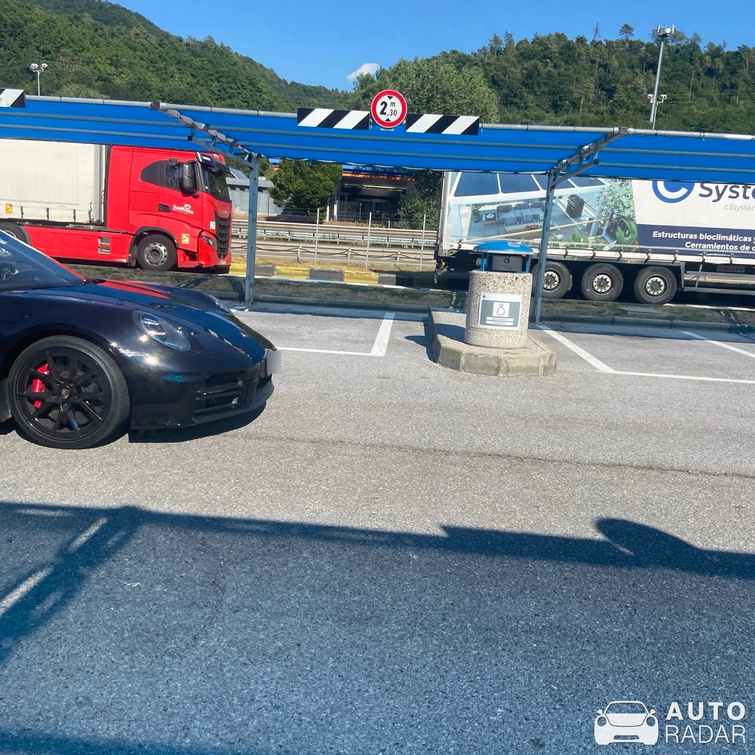 Porsche 992 Carrera MkI spotted in Serravalle Scrivia