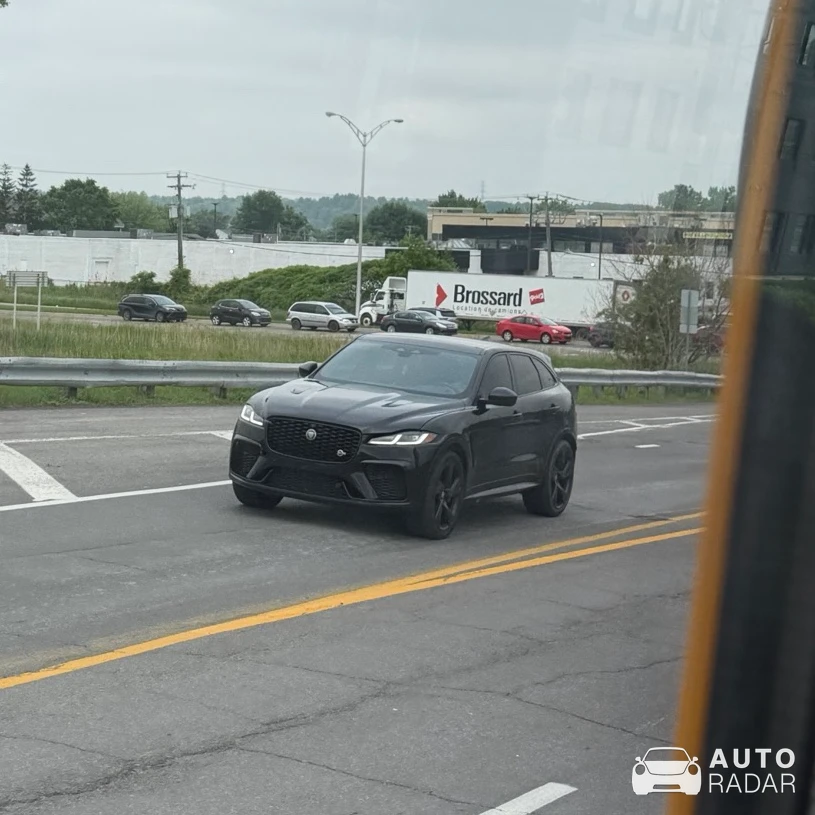 Jaguar F-PACE SVR spotted in Mascouche