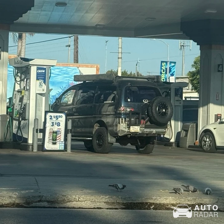 Mitsubishi Delica spotted in Los Angeles