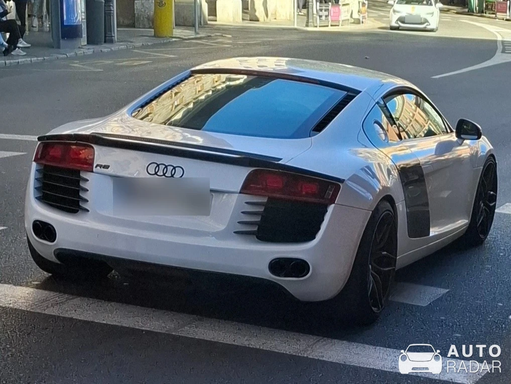 Audi R8 V8 Type 42 spotted in Palma