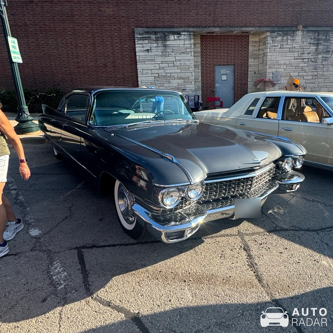 Cadillac Series 62 Coupe spotted in Joliet