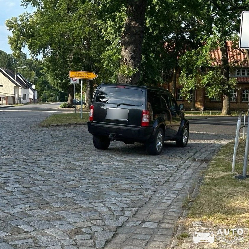 Dodge Nitro spotted in Märkisch Buchholz