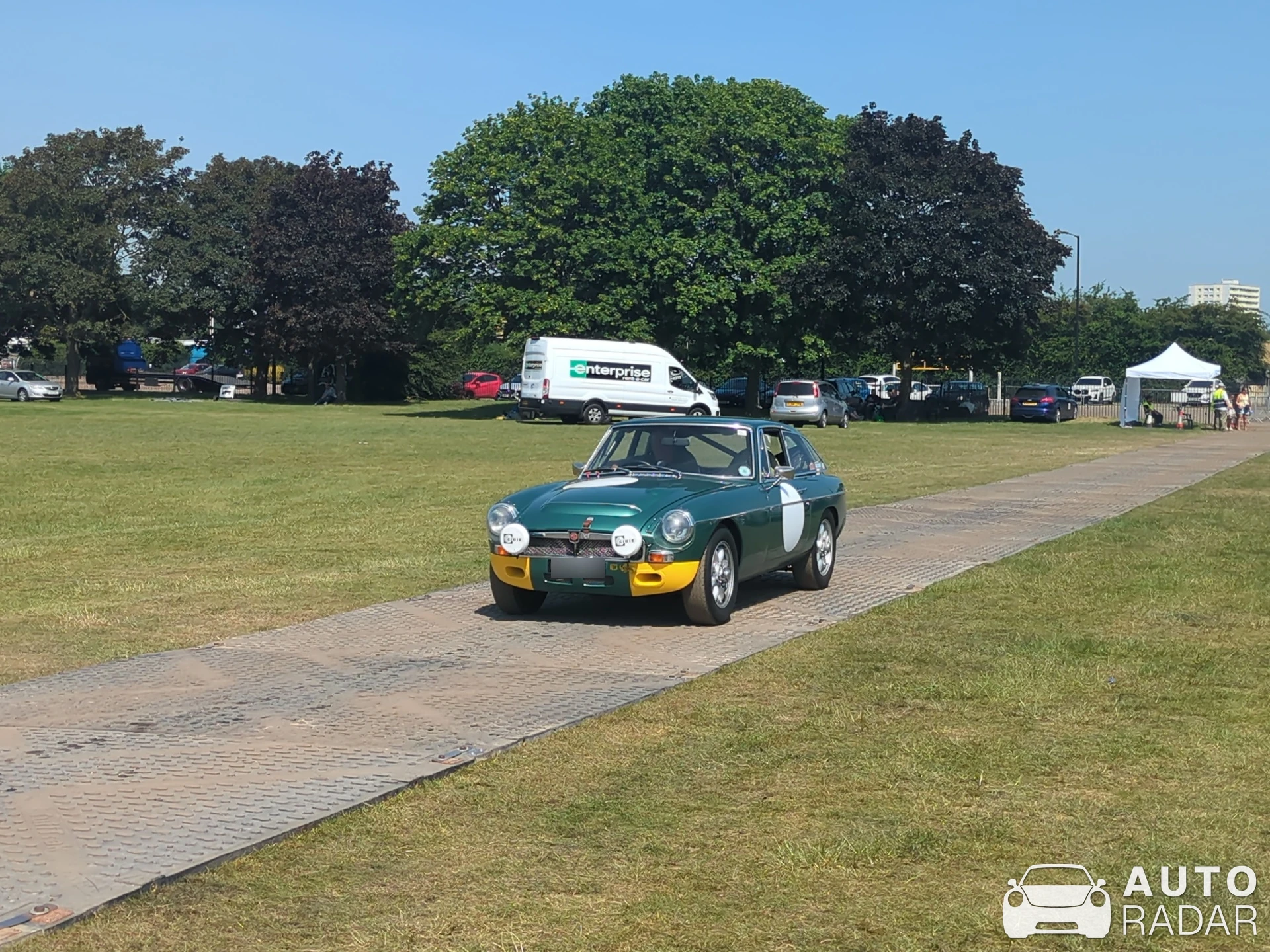 MGC GT spotted in Enfield