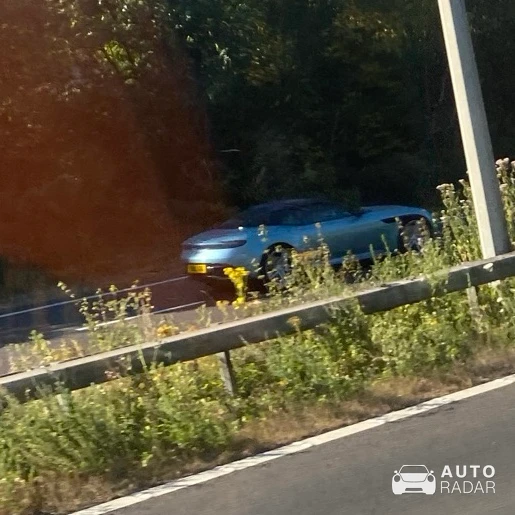 Aston Martin DB11 spotted in Crawley, Regno Unito