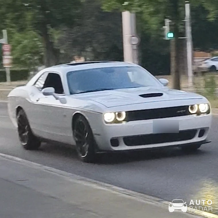 Dodge Challenger R/T Scat Pack spotted in Weingarten