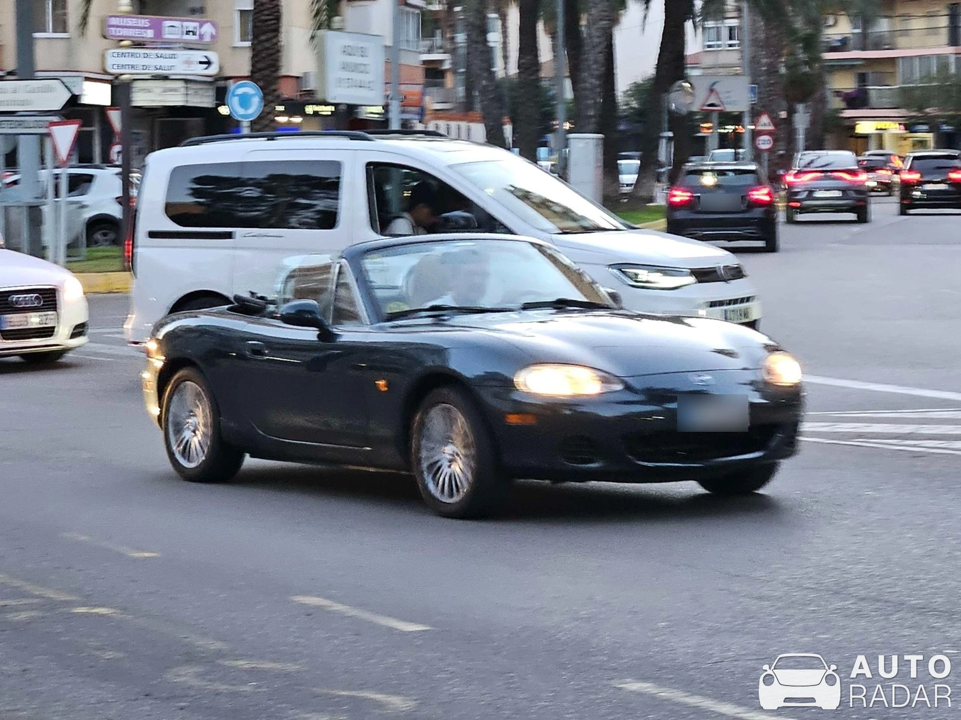 Mazda MX-5 NB spotted in Cullera