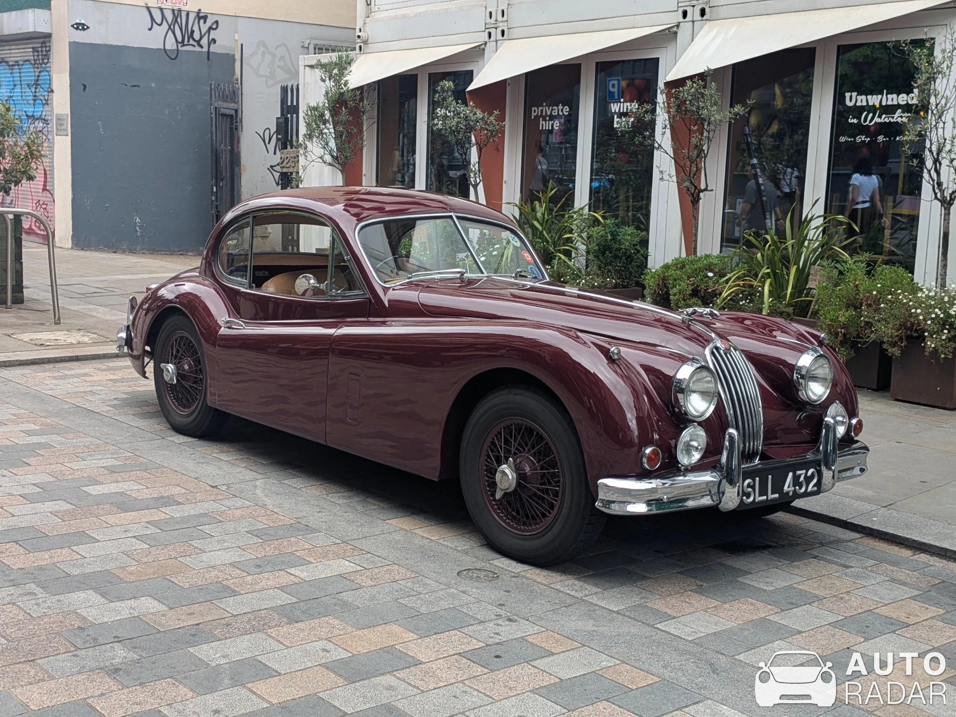 Jaguar XK140 spotted in London