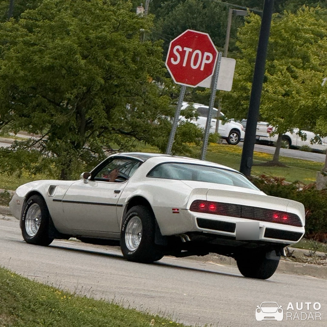 Pontiac Trans Am spotted in Strongsville