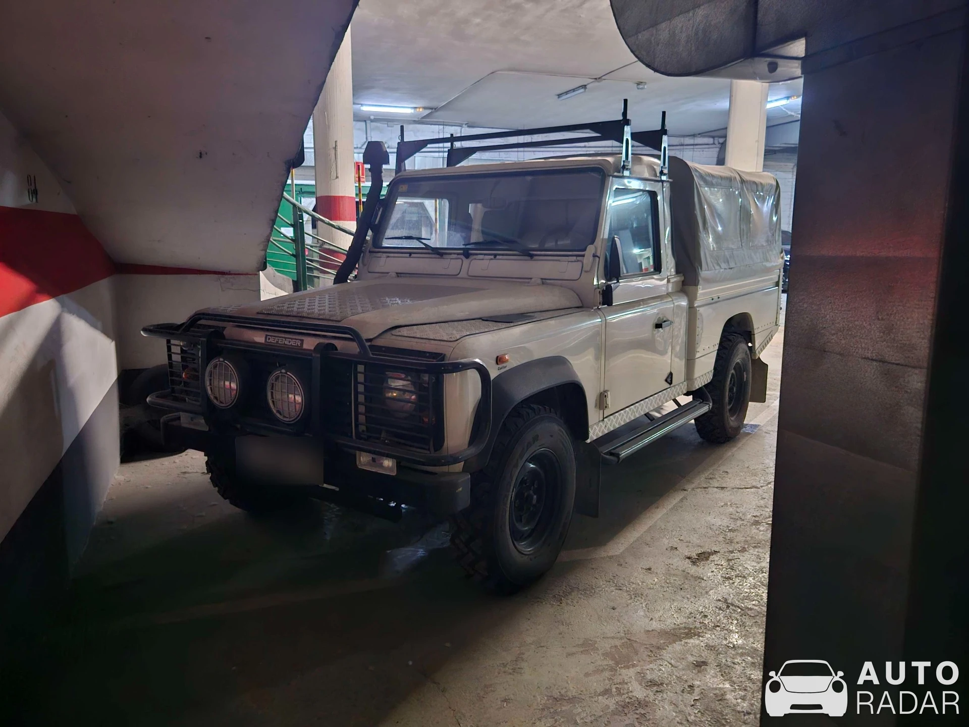 Land Rover Defender 110 Pickup spotted in Zaragoza