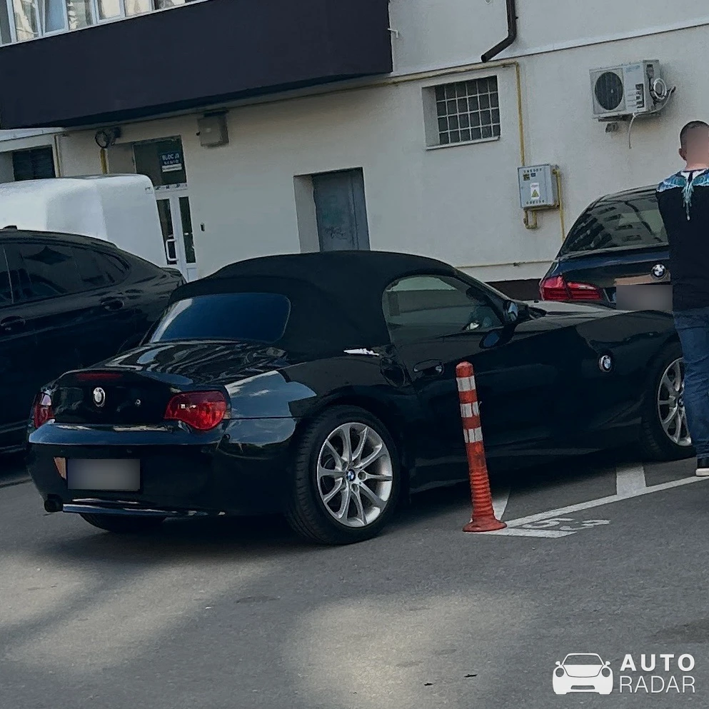 BMW Z4 M Roadster spotted in Târgoviște