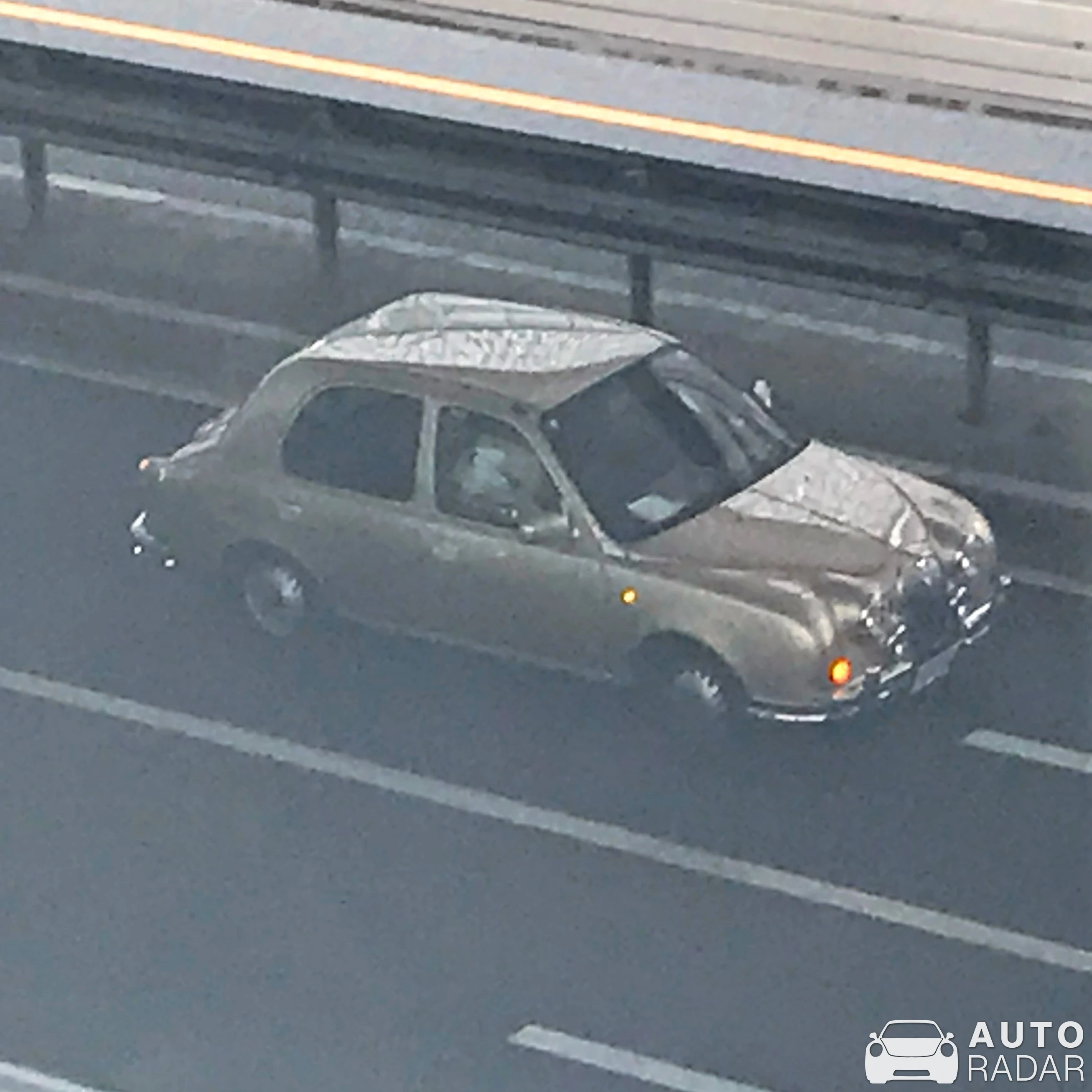 Mitsuoka Viewt spotted in Minato