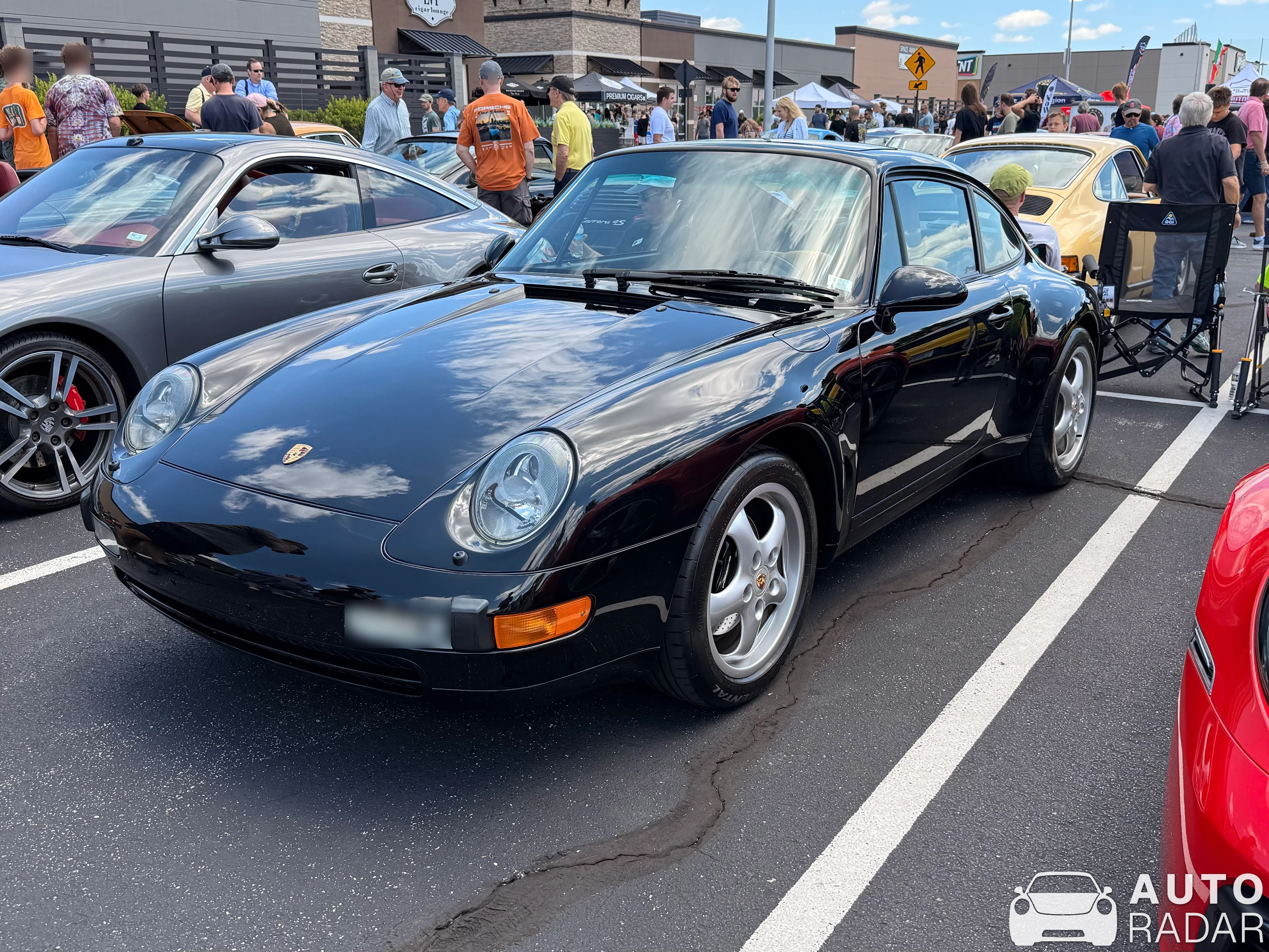 Porsche 993 Carrera 4S spotted in Chesterfield