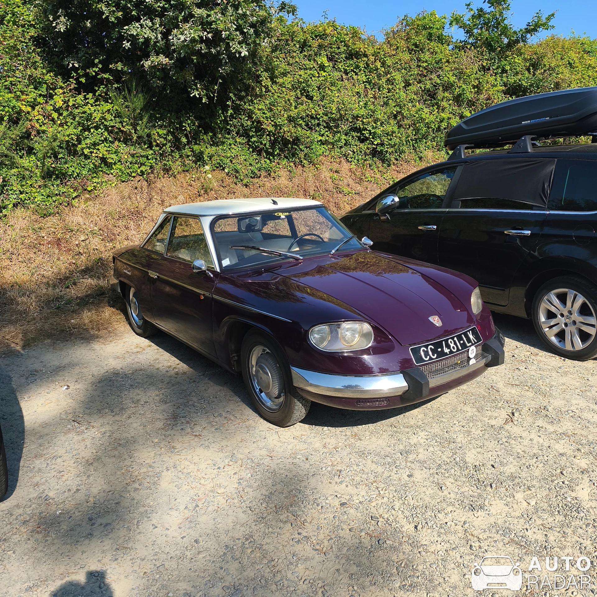 Panhard 24 spotted in Plouezoc'h