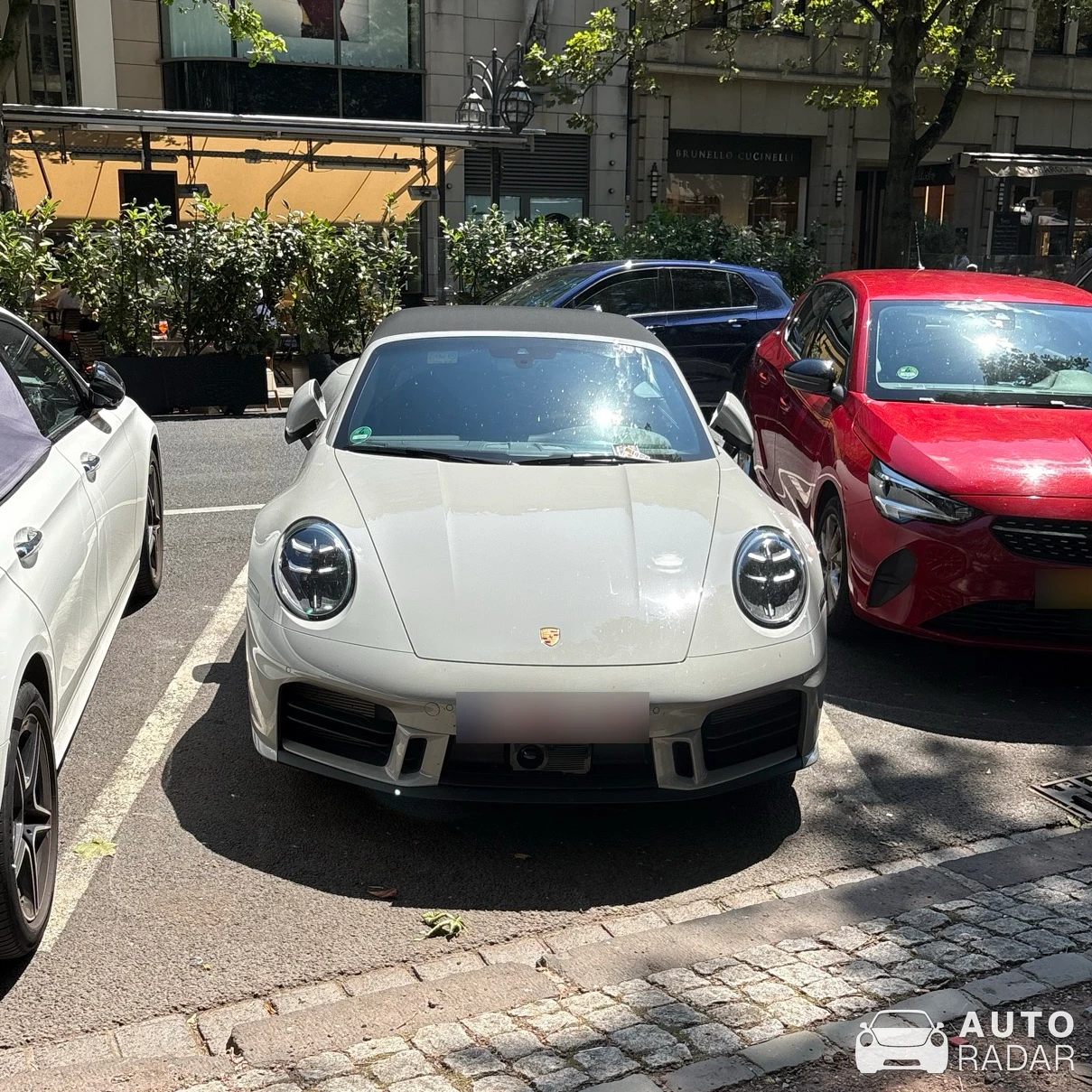 Porsche 992 Carrera Cabriolet MkII spotted in Düsseldorf