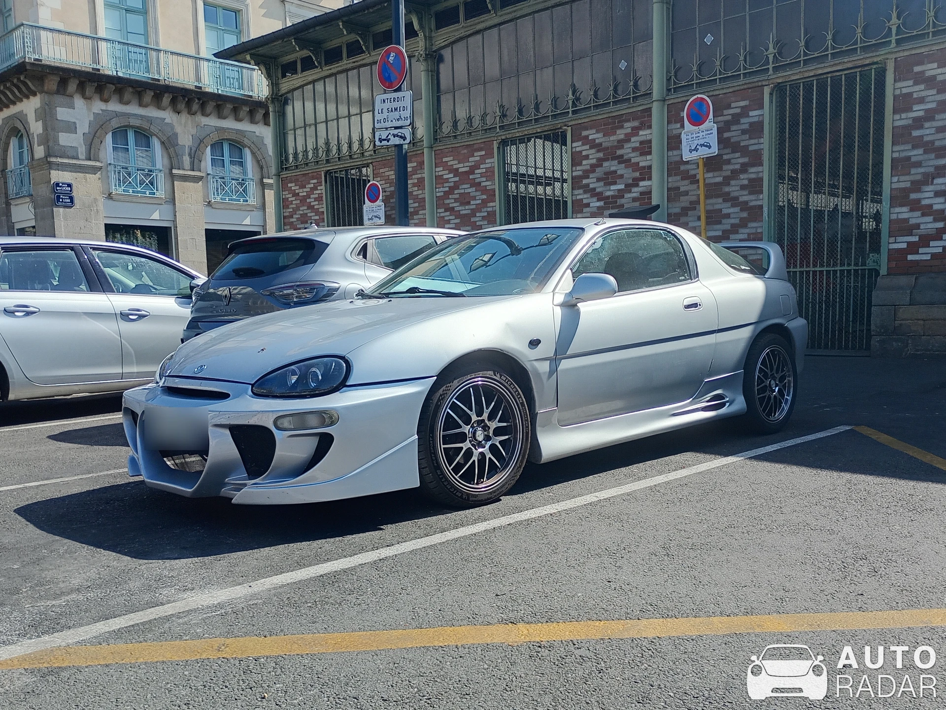 Mazda MX-3 spotted in Rennes