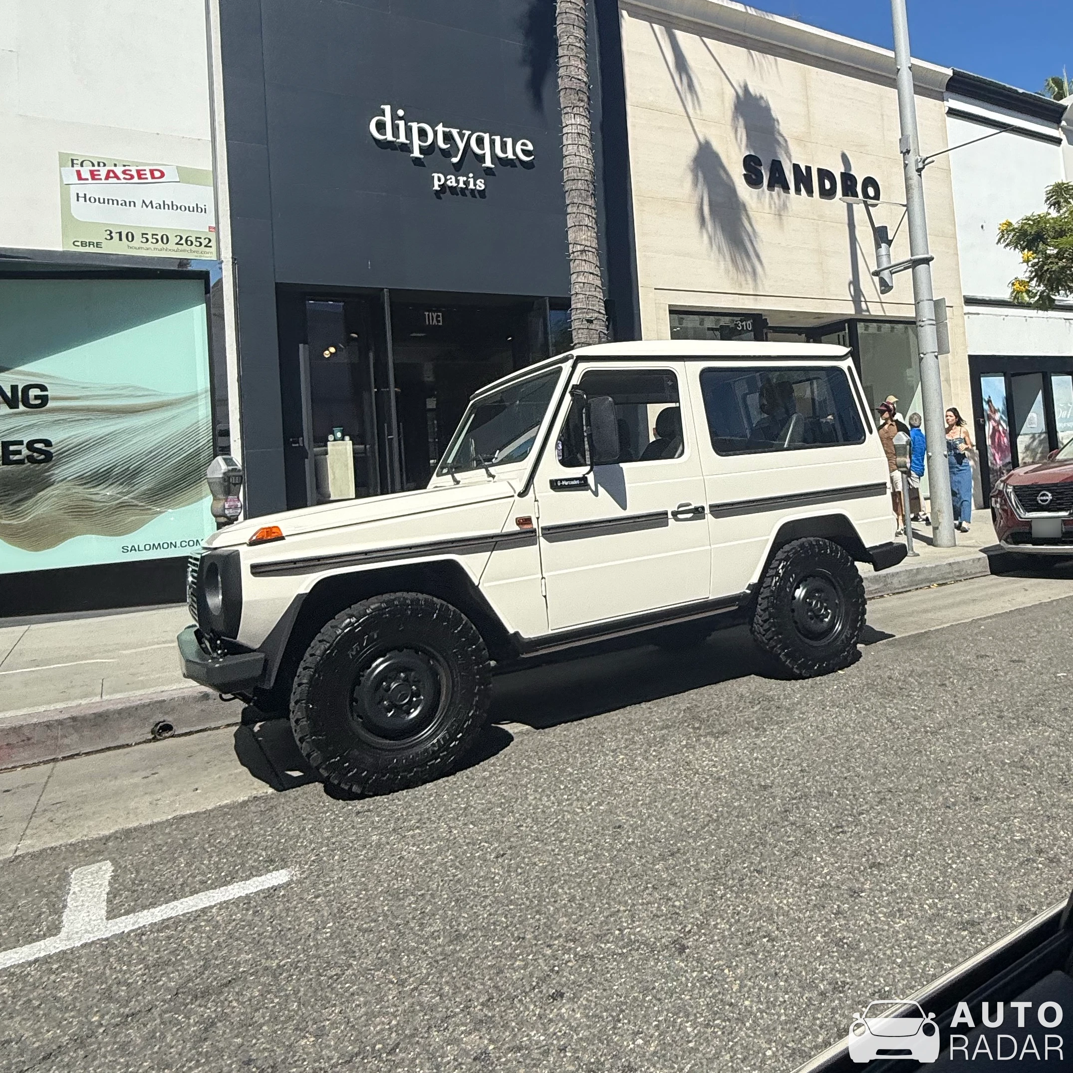 Mercedes-Benz 300GE SWB spotted in Beverly Hills