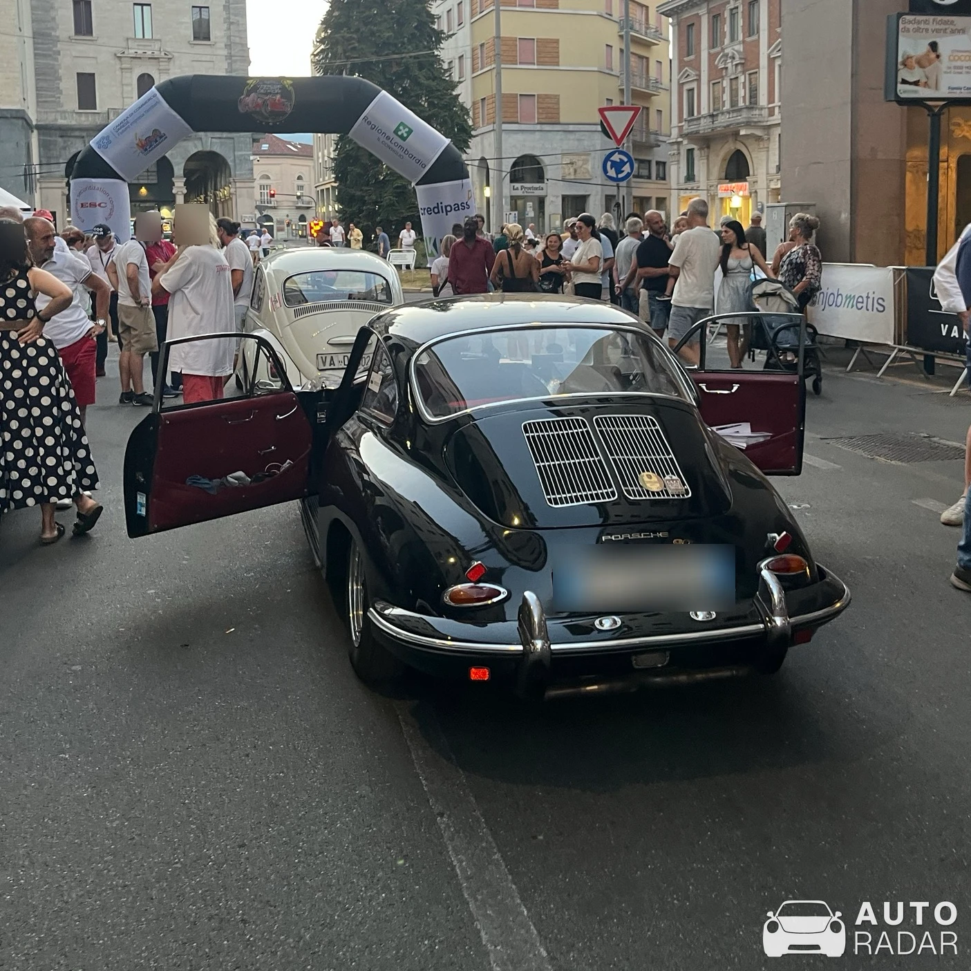 Porsche 356 1600 Super 90 spotted in Grancia