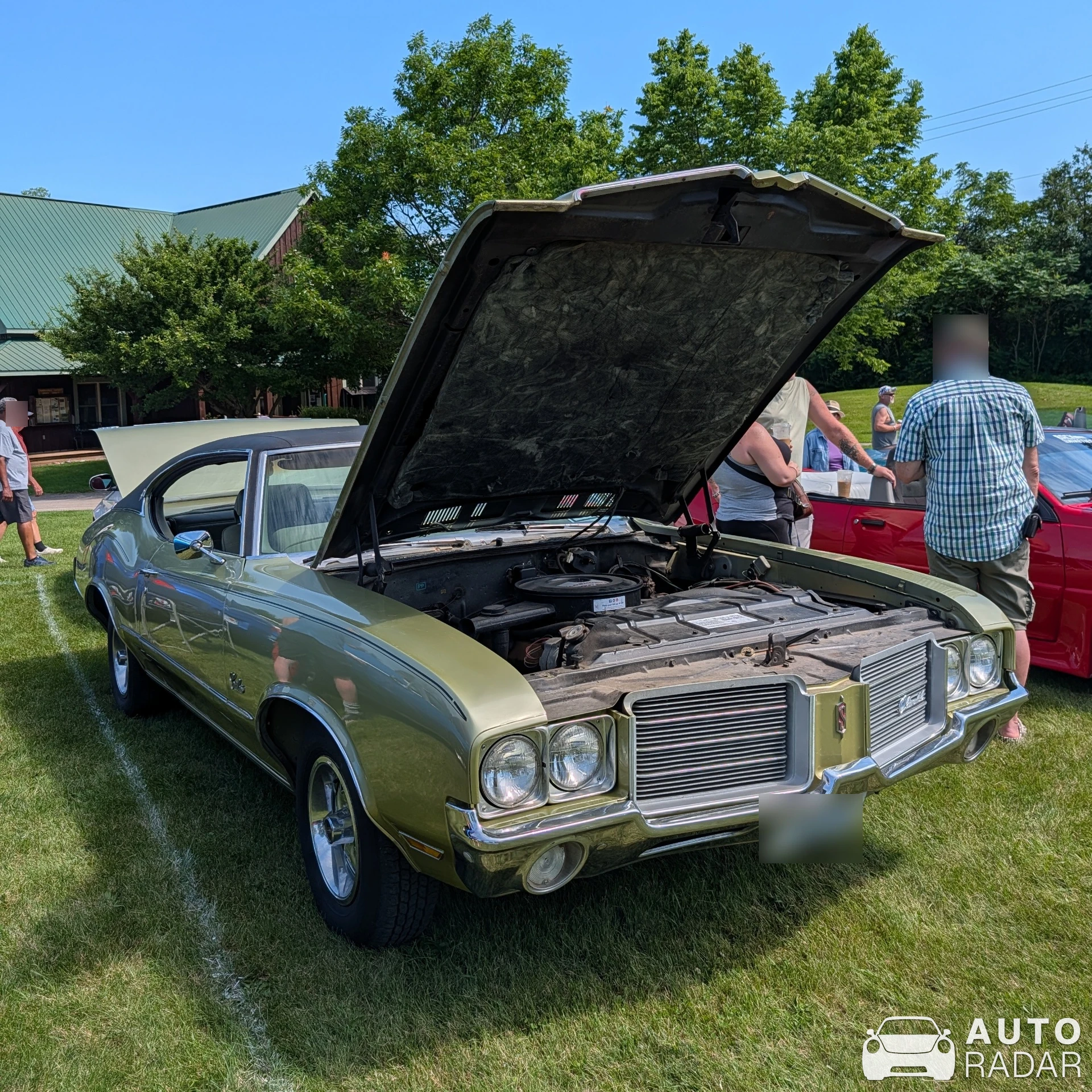 Oldsmobile Cutlass spotted in Merrickville