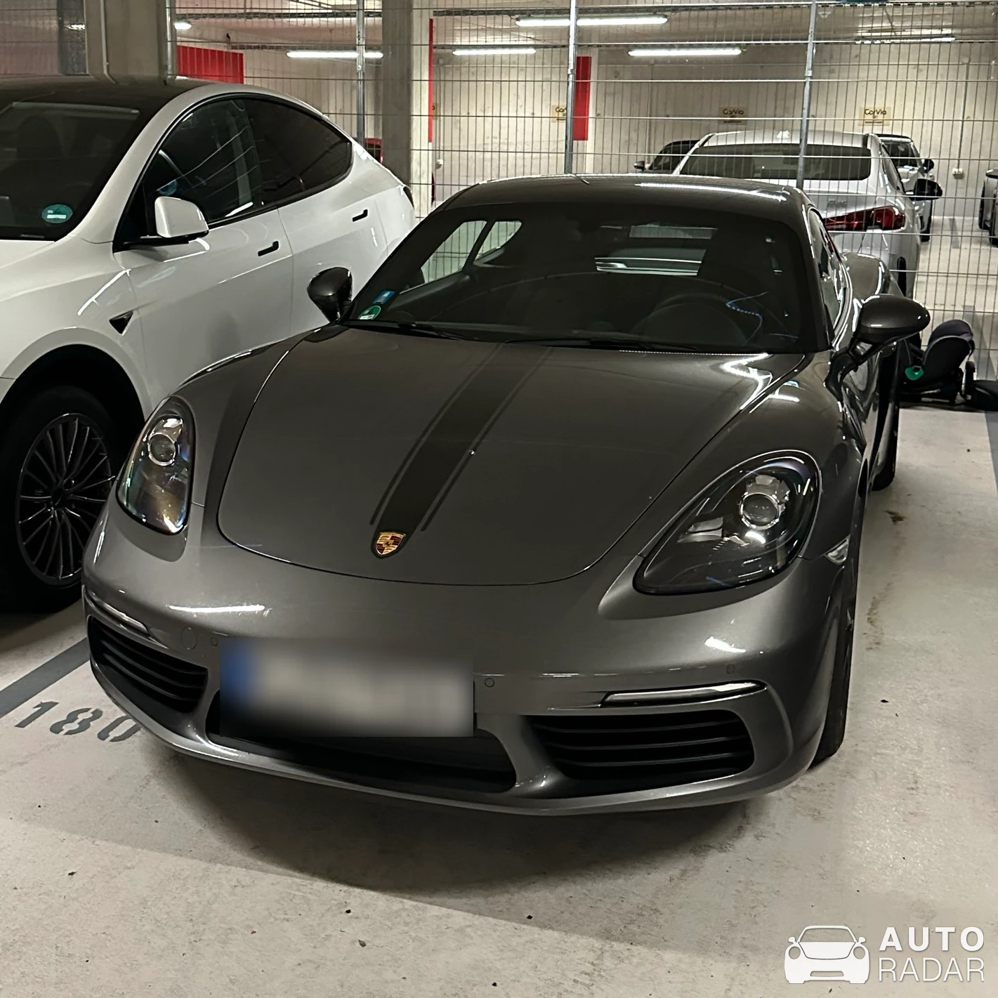 Porsche 718 Cayman T spotted in München
