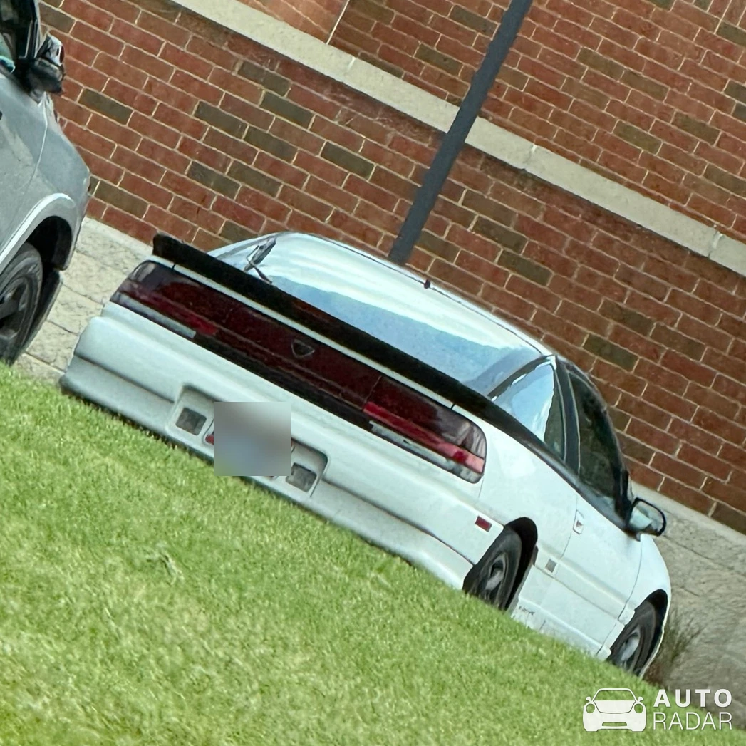 Eagle Talon 1st Gen spotted in Middleburg Heights