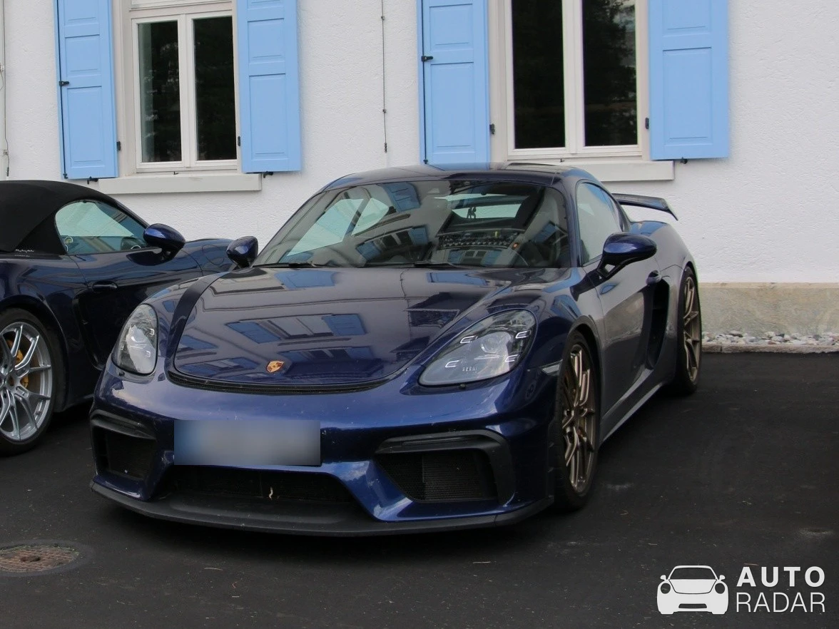Porsche 718 Cayman GT4 spotted in St. Moritz