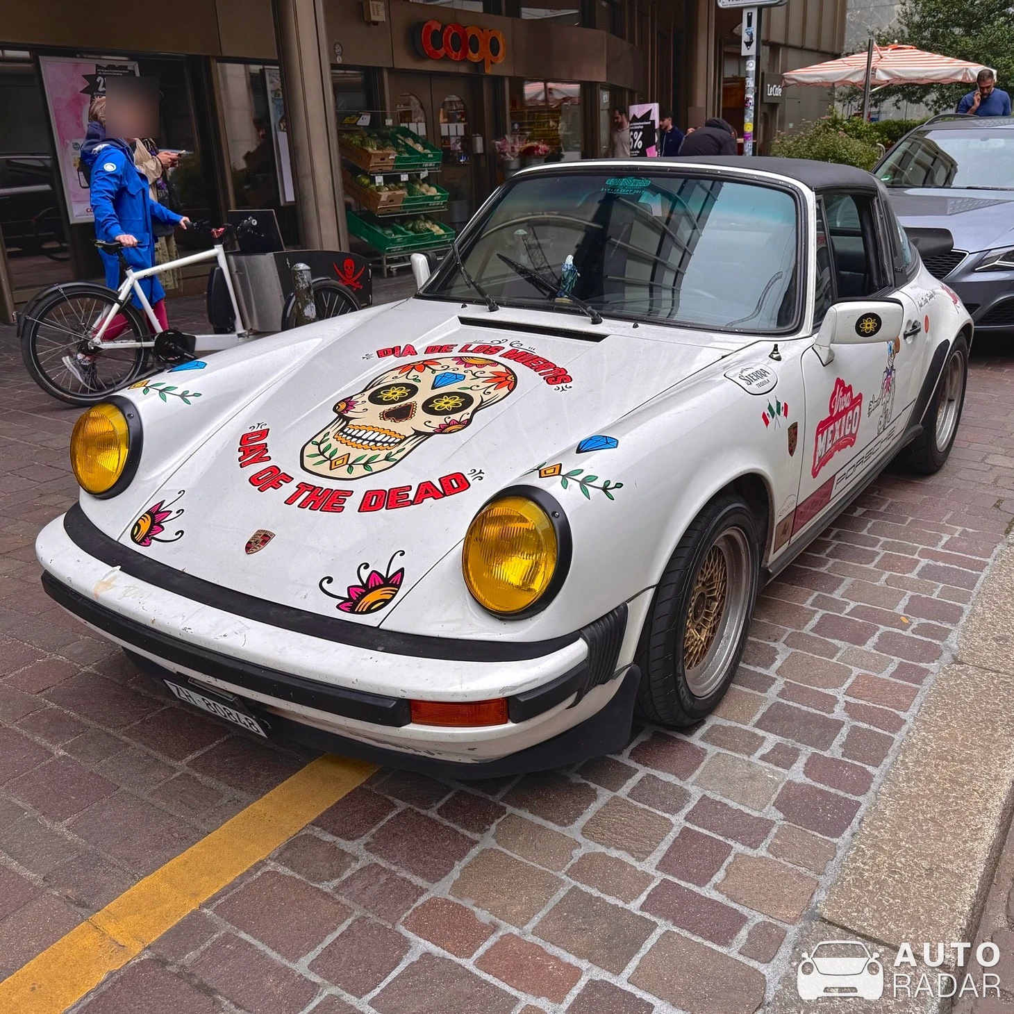 Porsche 911 SC Targa spotted in Zürich