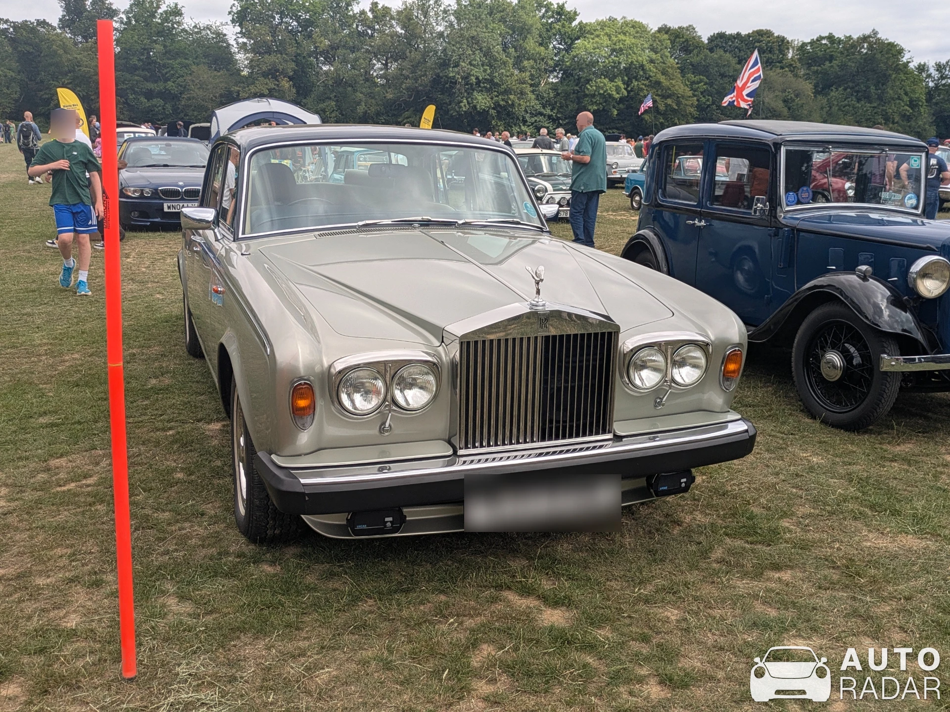 Rolls-Royce Silver Shadow spotted in Rickmansworth