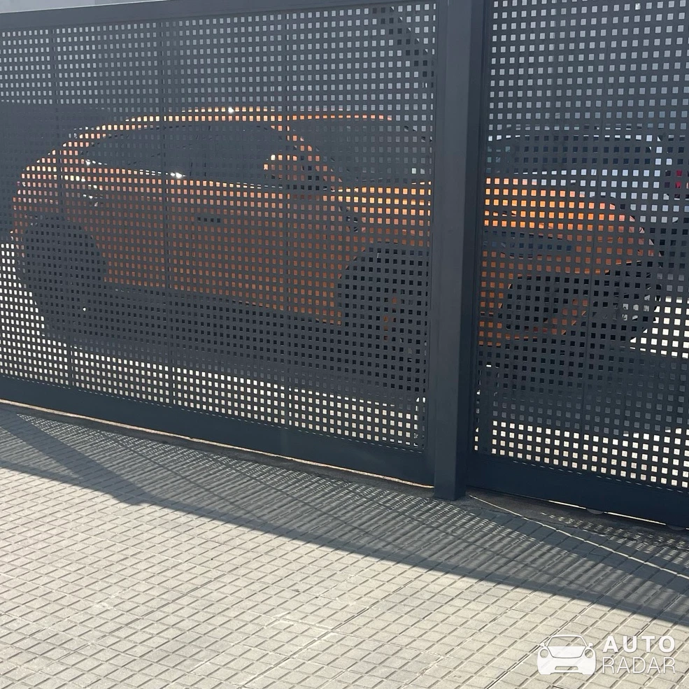 Lamborghini Urus spotted in Castelló d'Empúries