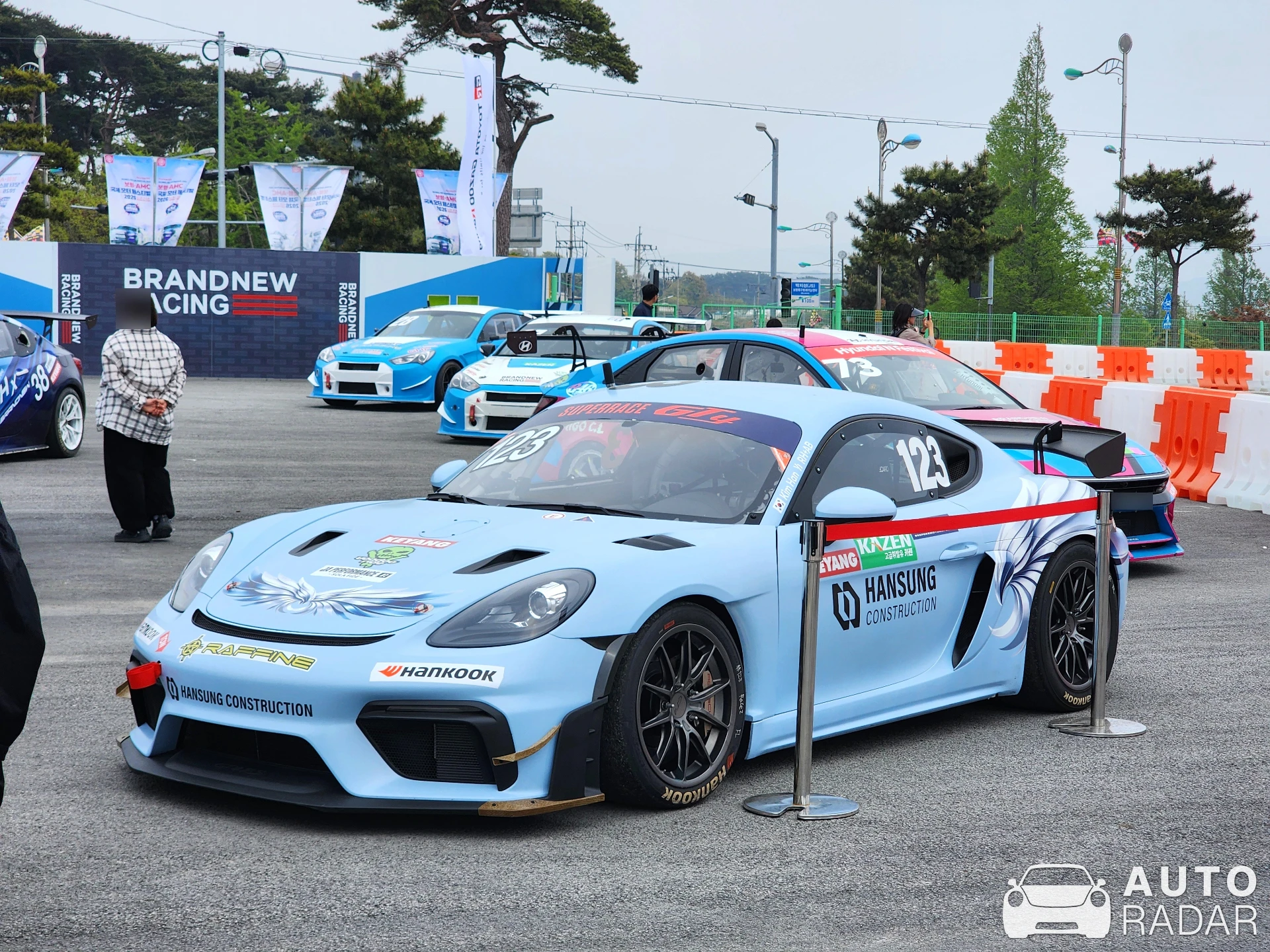 Porsche 718 Cayman GT4 RS spotted in Boryeong-si