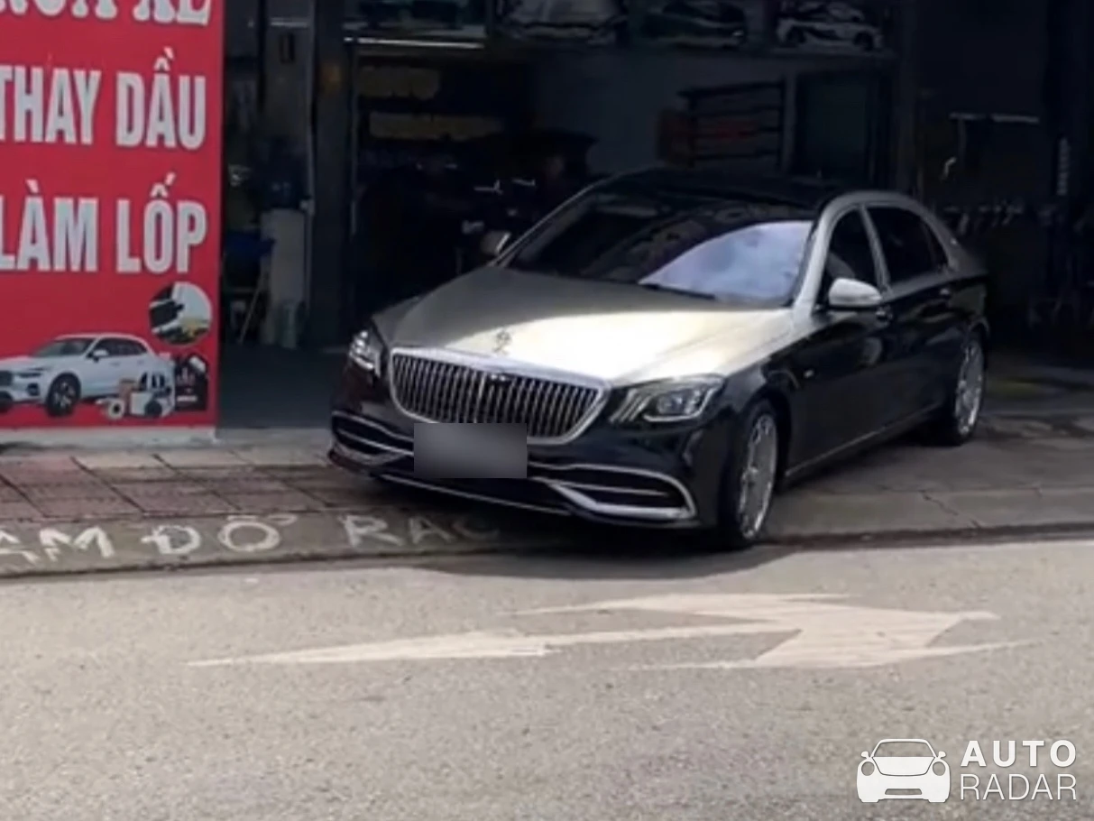 Mercedes-Maybach S 650 spotted in Vĩnh Yên