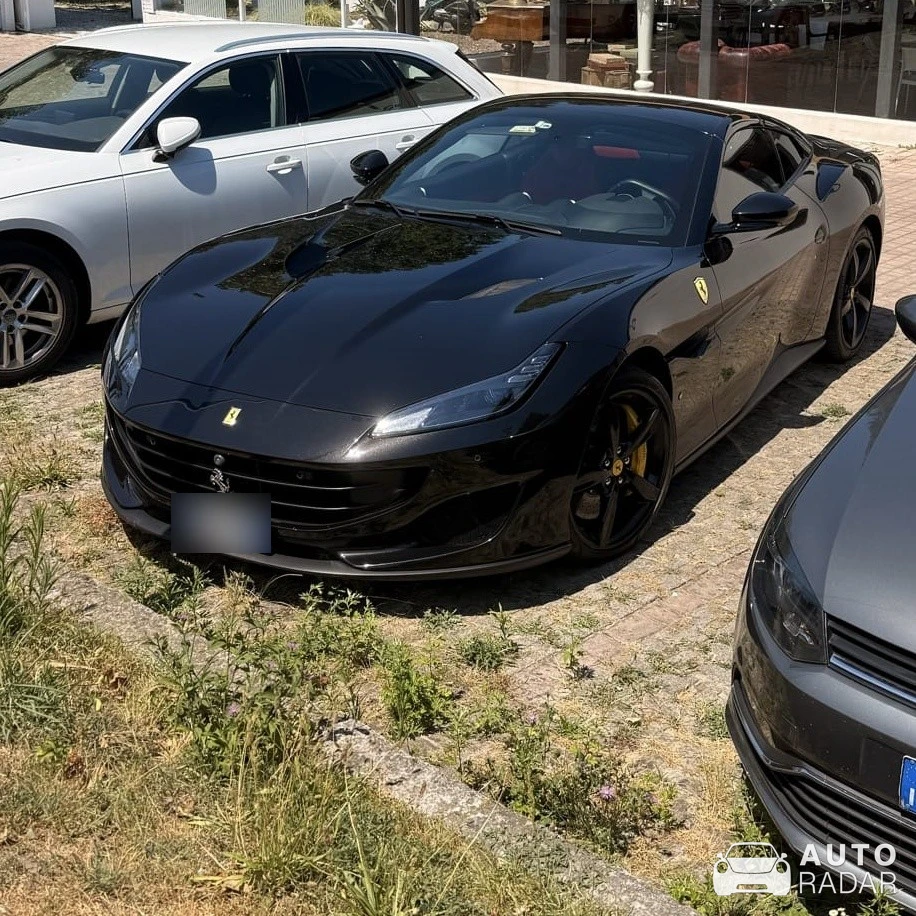 Ferrari Portofino spotted in Adro