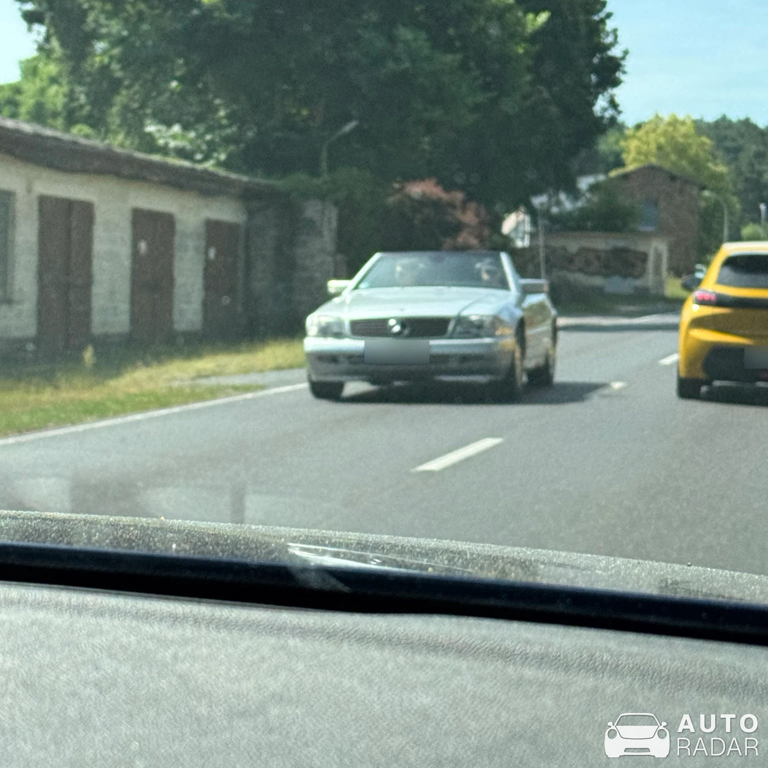 Mercedes-Benz SL 500 R129 spotted in Wandlitz