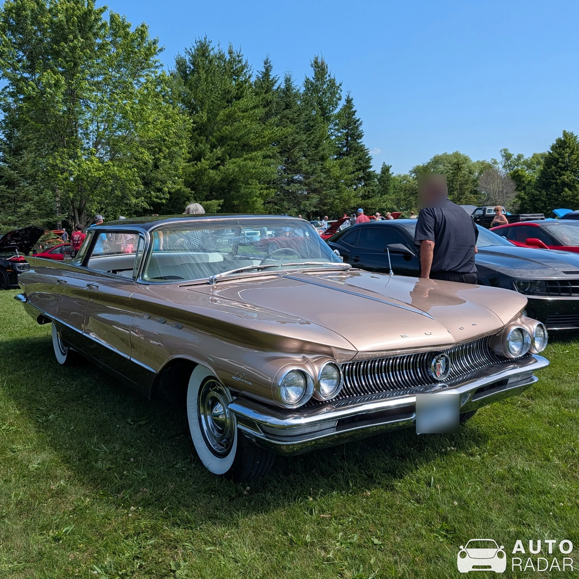 Buick LeSabre spotted in Merrickville