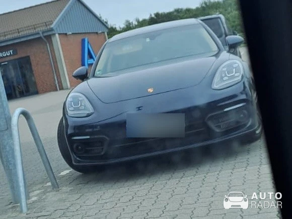 Porsche Panamera GTS spotted in Sylt